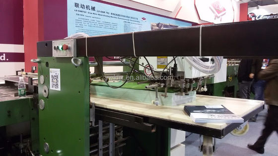 Apparecchiature per ufficio Macchine per l'esercizio ad alta velocità e per la produzione di quaderni per la stampa